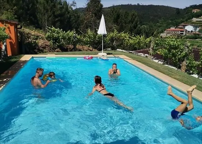 Casa Da Tia Bina 펜션